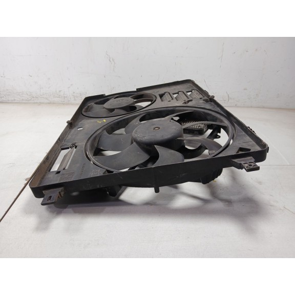 Recambio de electroventilador para land rover freelander (lr2) referencia OEM IAM 6G918C607BD 8240515 940004204