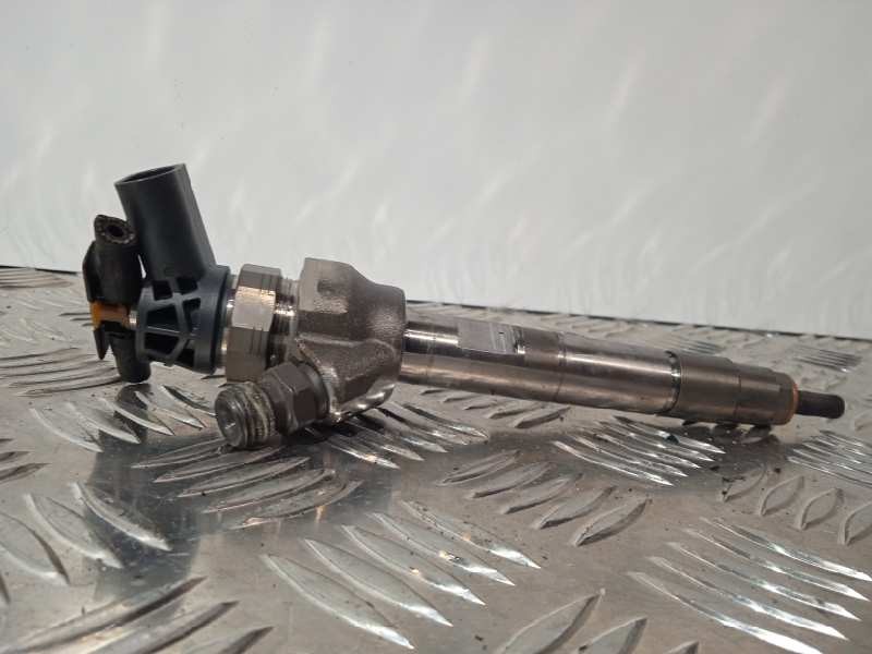 Recambio de inyector para toyota avensis advance referencia OEM IAM 0445110613 13538514146 0445110613