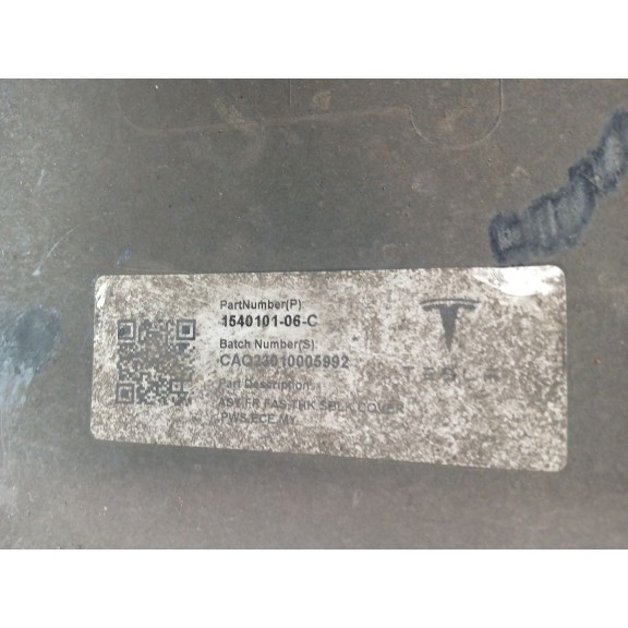 Recambio de paragolpes delantero para tesla model y (5yjy) ev referencia OEM IAM 154010106C  