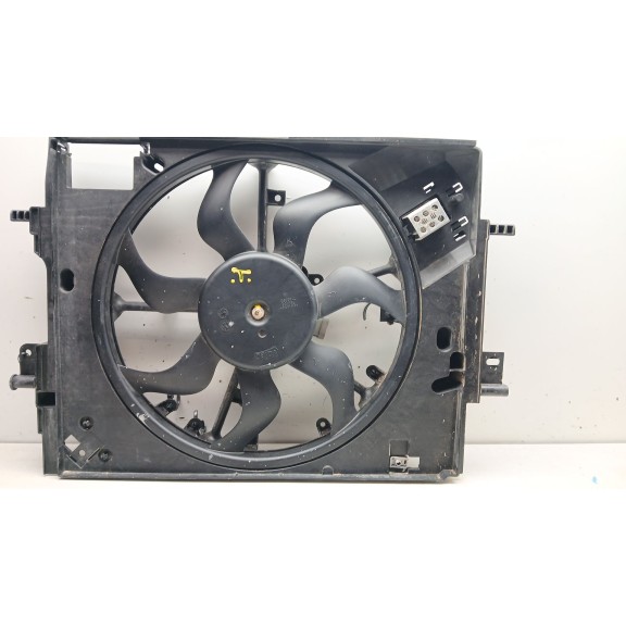 Recambio de electroventilador para renault captur ii (hf_) blue dci 115 (hfad) referencia OEM IAM 214810411R MM119781183A 
