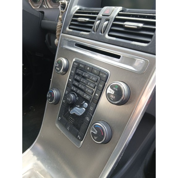 Recambio de sistema audio / radio cd para volvo xc60 i suv (156) d3 / d4 referencia OEM IAM   