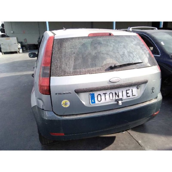 ford fiesta (cbk) del año 2004