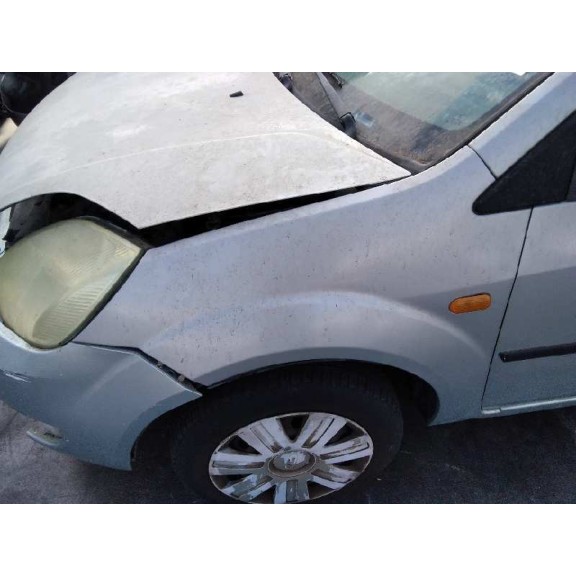 ford fiesta (cbk) del año 2004