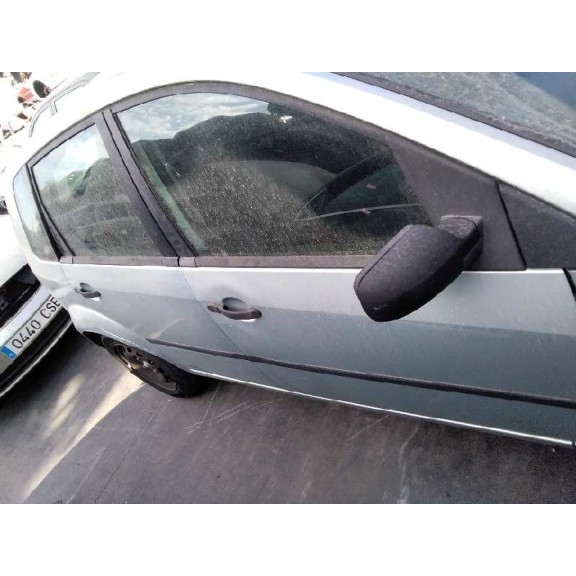 ford fiesta (cbk) del año 2004