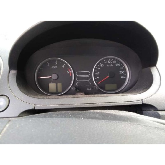 ford fiesta (cbk) del año 2004