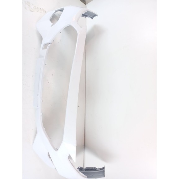 Recambio de paragolpes delantero para mg zs luxury referencia OEM IAM P10628329  