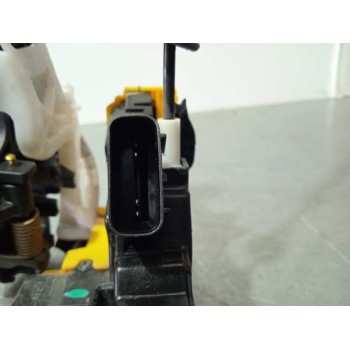 Recambio de cerradura puerta delantera derecha para kia cee´d 1.4 crdi cat referencia OEM IAM 81320A2110 4 PINES 