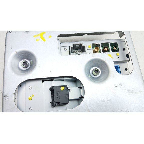 Recambio de sistema navegacion gps para land rover freelander (lr2) referencia OEM IAM  PANTALLA DISPLAY