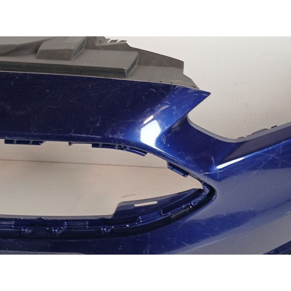 Recambio de paragolpes delantero para ford focus iii sedán 1.5 tdci econetic referencia OEM IAM LKN0097A  