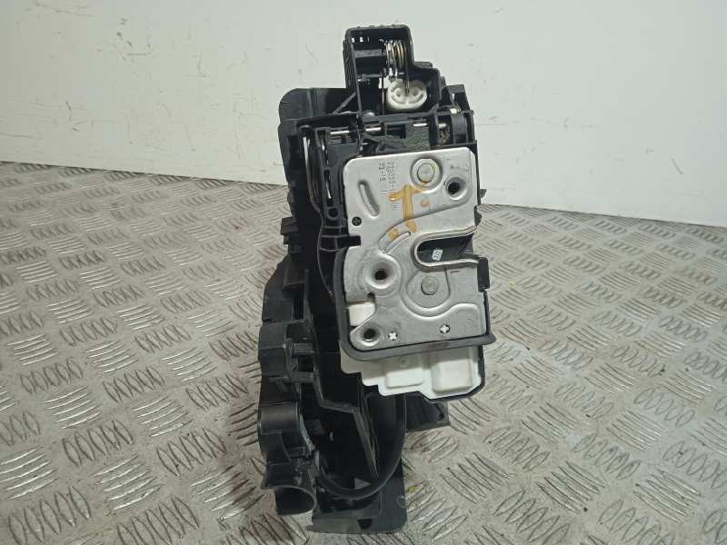 Recambio de cerradura puerta trasera izquierda para volvo v40 kinetic referencia OEM IAM 31440398 933385110 6 PINS