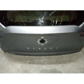 Recambio de porton trasero para ssangyong tivoli referencia OEM IAM   