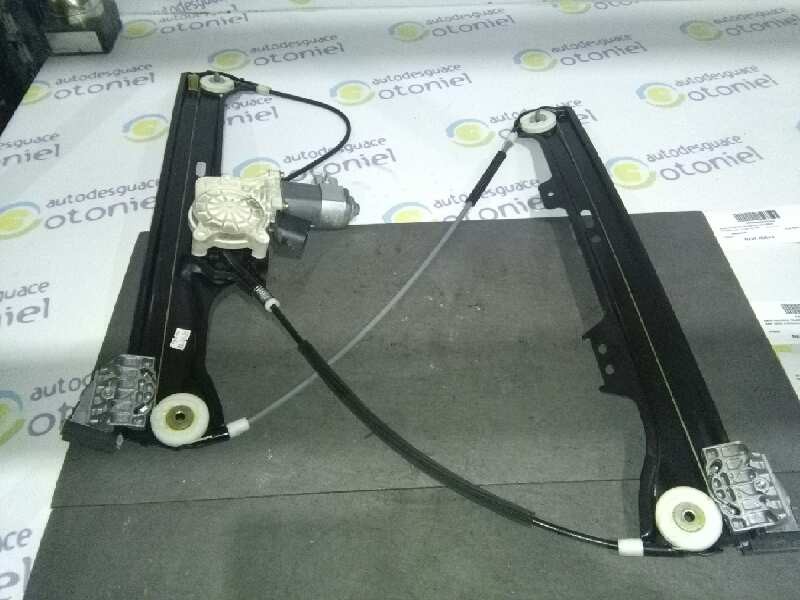 Recambio de elevalunas delantero derecho para bmw serie 5 berlina (e60) 525i referencia OEM IAM 6922268  
