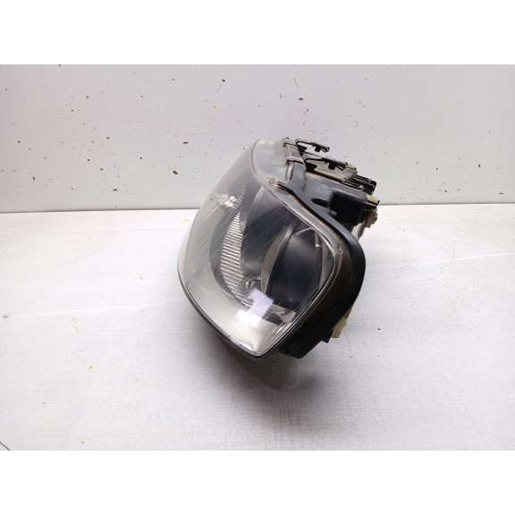 Recambio de faro izquierdo para audi a3 (8l1) 1.9 tdi referencia OEM IAM 15390100LI  