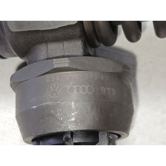 Recambio de inyector para seat toledo iii (5p2) 1.9 tdi referencia OEM IAM 0414720215 038130073AG 