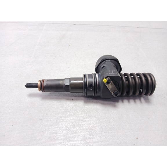 Recambio de inyector para seat toledo iii (5p2) 1.9 tdi referencia OEM IAM   