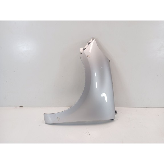 Recambio de aleta delantera izquierda para renault scénic iii (jz0/1_) 1.5 dci referencia OEM IAM   