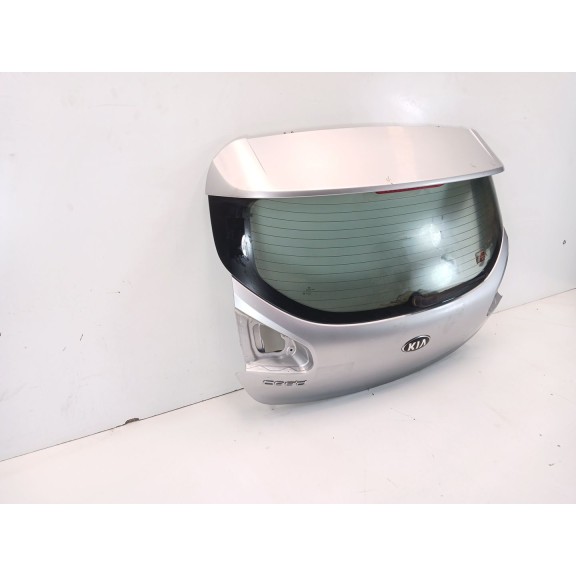 Recambio de porton trasero para kia cee´d (jd) 1.4 mpi referencia OEM IAM 73700A2000  