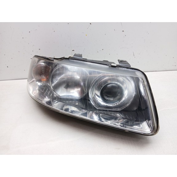 Recambio de faro derecho para audi a3 (8l1) 1.9 tdi referencia OEM IAM 084411160R  