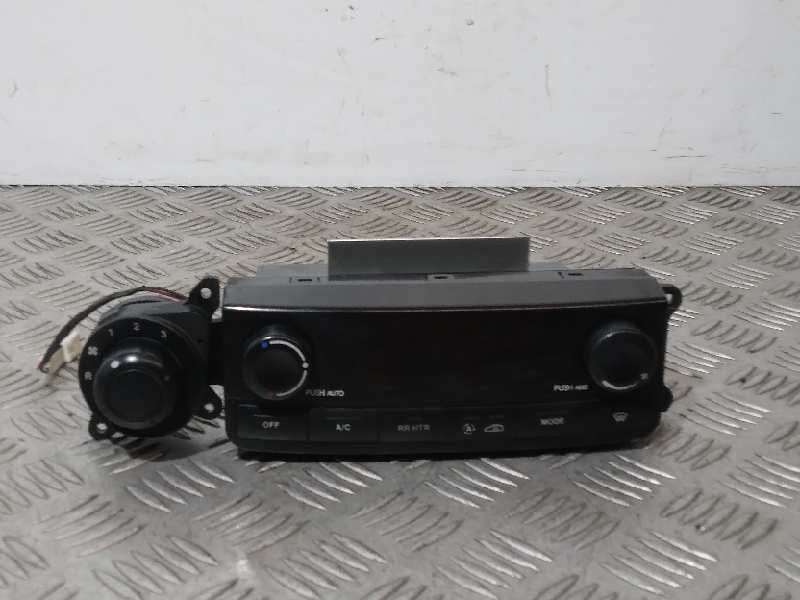 Recambio de mando climatizador para ssangyong rodius 2.7 turbodiesel cat referencia OEM IAM 6870021021  