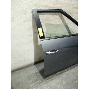 Recambio de puerta delantera derecha para ssangyong tivoli referencia OEM IAM   