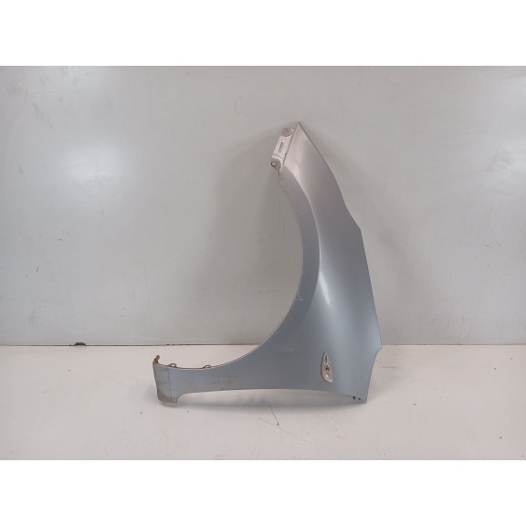 Recambio de aleta delantera izquierda para kia cee´d (jd) 1.4 mpi referencia OEM IAM 66311A2030  