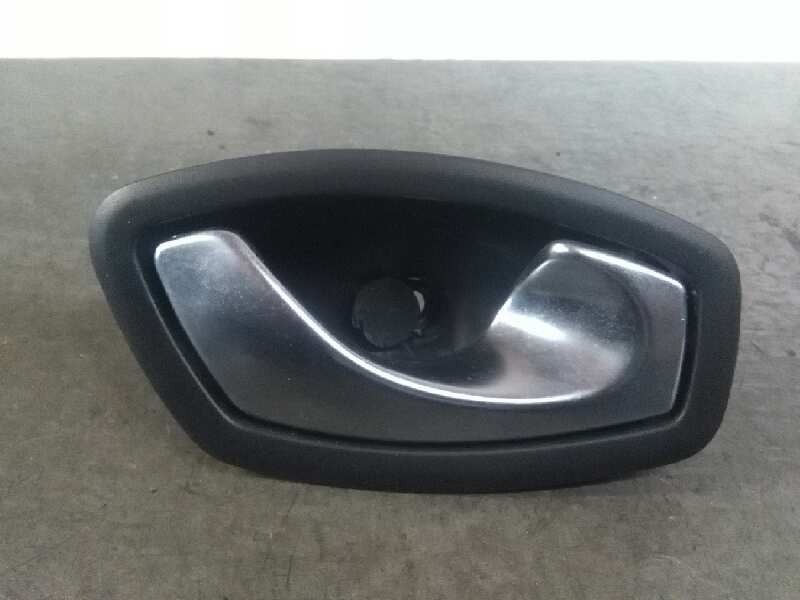Recambio de maneta interior trasera derecha para renault captur luxe referencia OEM IAM   
