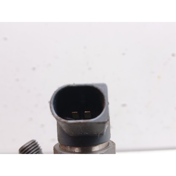 Recambio de inyector para bmw x1 (e84) xdrive 18d referencia OEM IAM 0445110289  779844605