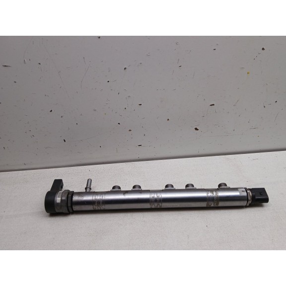 Recambio de rampa inyectora para bmw x1 (e84) xdrive 18d referencia OEM IAM 0445214T82 780912704 