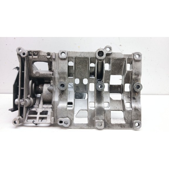 Recambio de bomba aceite para bmw x1 (e84) xdrive 18d referencia OEM IAM 1563120 1533902 