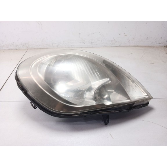 Recambio de faro izquierdo para nissan primastar furgoneta (x83) 2.0 dci 115 referencia OEM IAM 8200701354  93859829
