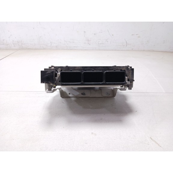 Recambio de centralita motor uce para land rover freelander (lr2) referencia OEM IAM 8214882354  
