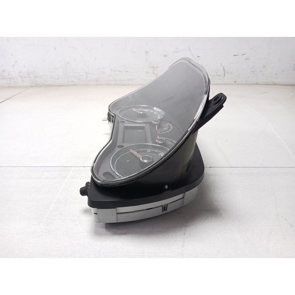 Recambio de cuadro instrumentos para fiat linea (110) dynamic referencia OEM IAM 503002150500 51822829 