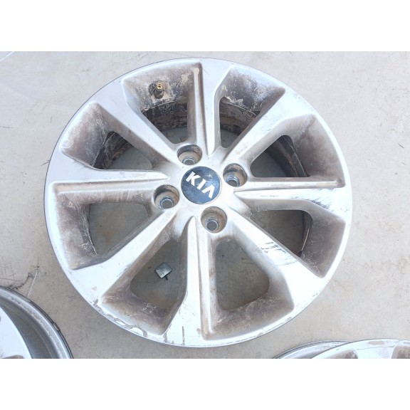 Recambio de juego llantas para kia stonic (yb) 1.2 cvvt referencia OEM IAM 6JX15 ET46 52910H8400 X4