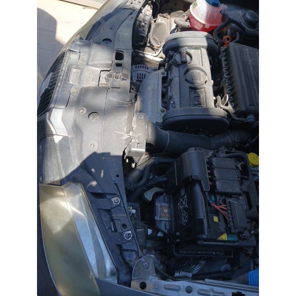 Recambio de panel frontal para seat ibiza iii (6l1) 1.4 16v referencia OEM IAM   