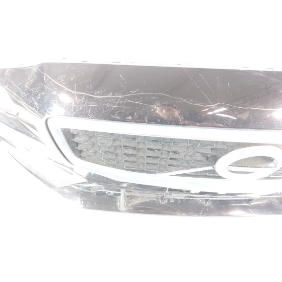 Recambio de paragolpes delantero para volvo s60 ii (134) d2 referencia OEM IAM 31690530  