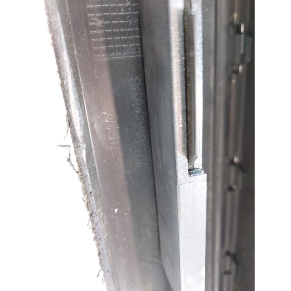 Recambio de paragolpes delantero para citroën c3 picasso (sh_) 1.6 vti referencia OEM IAM 99831L01  