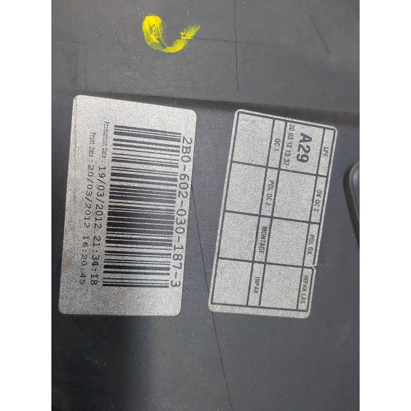 Recambio de paragolpes delantero para volvo s60 i (384) 2.4 d referencia OEM IAM 30744976  