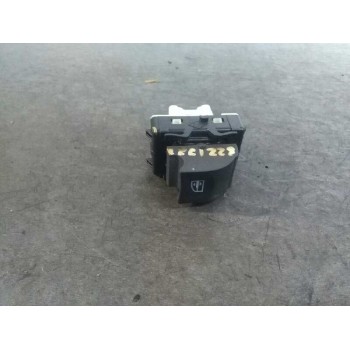 MANDO ELEVALUNAS TRASERO DERECHO 