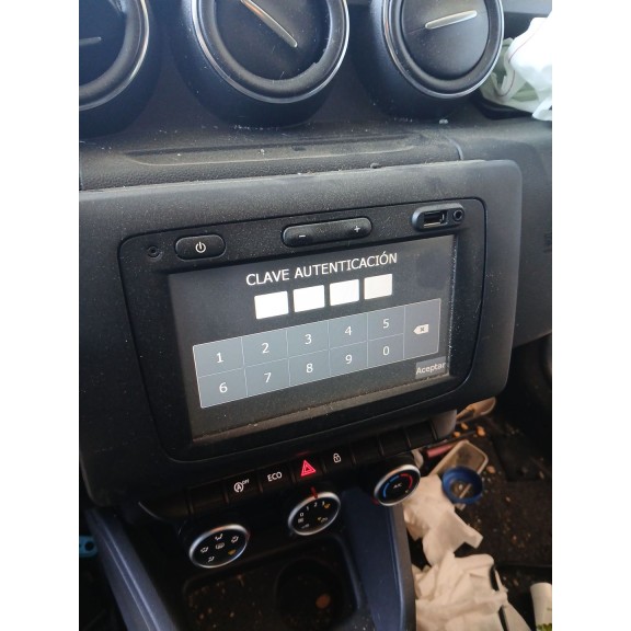 Recambio de sistema audio / radio cd para dacia duster (hm_) 1.2 tce 125 (hmma) referencia OEM IAM   