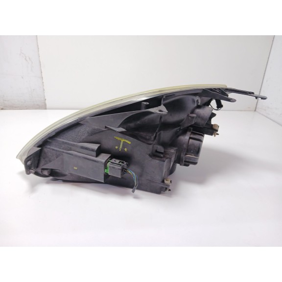 Recambio de faro derecho para ford fiesta (cbk) 1.4 16v cat referencia OEM IAM 2S6X13K046A  