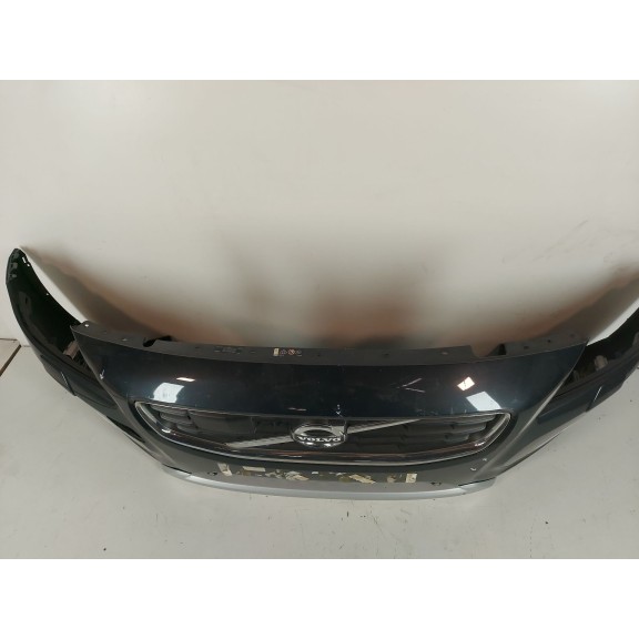 Recambio de paragolpes delantero para volvo s60 ii (134) d4 referencia OEM IAM 30795006  