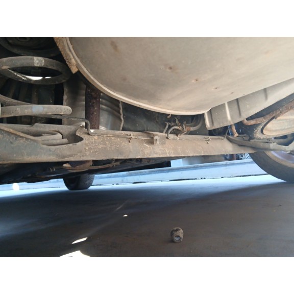 Recambio de puente trasero para nissan cube (z12) 1.6 16v referencia OEM IAM   