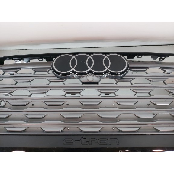 Recambio de paragolpes delantero para audi e-tron gt sedán (f83, f8p) rs quattro referencia OEM IAM 4KE807061E  