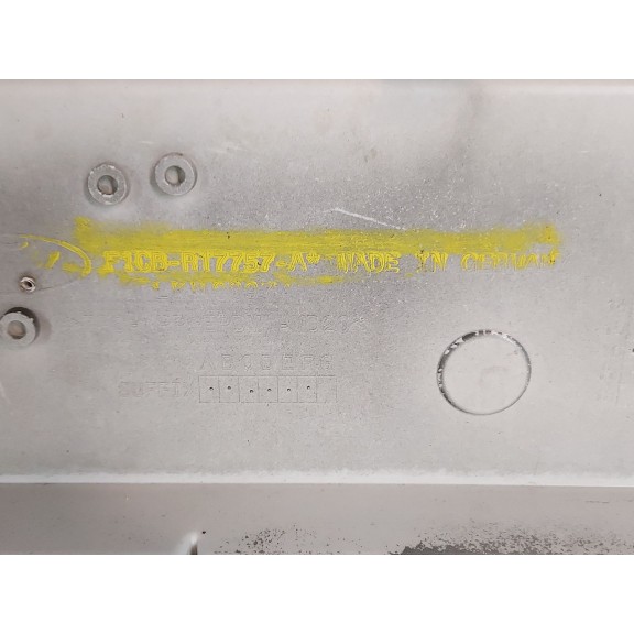 Recambio de paragolpes delantero para ford c-max edition referencia OEM IAM   