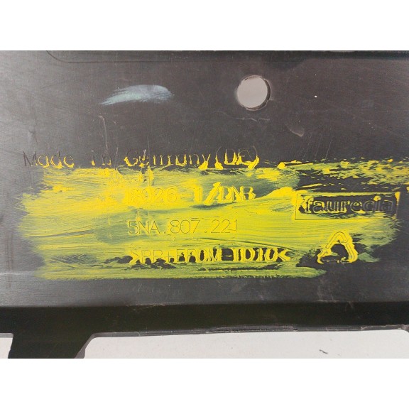 Recambio de paragolpes delantero para volkswagen tiguan advance bmt referencia OEM IAM 5NA807221  