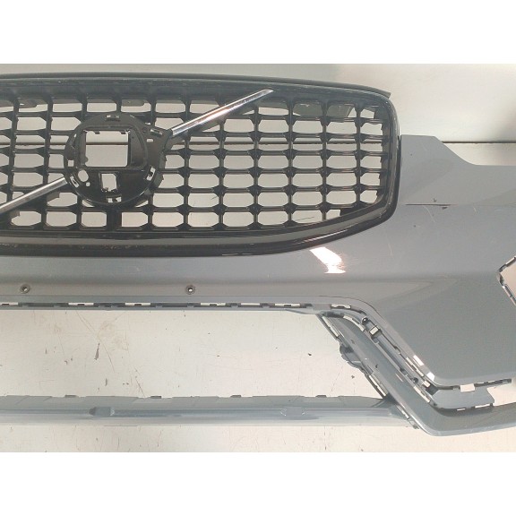 Recambio de paragolpes delantero para volvo xc60 ii (246) 2.0 b5 mild-hybrid referencia OEM IAM 32296893  