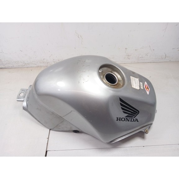 Recambio de deposito combustible para honda nt 700 v deauville nt 650 v deauville (rc47) referencia OEM IAM   