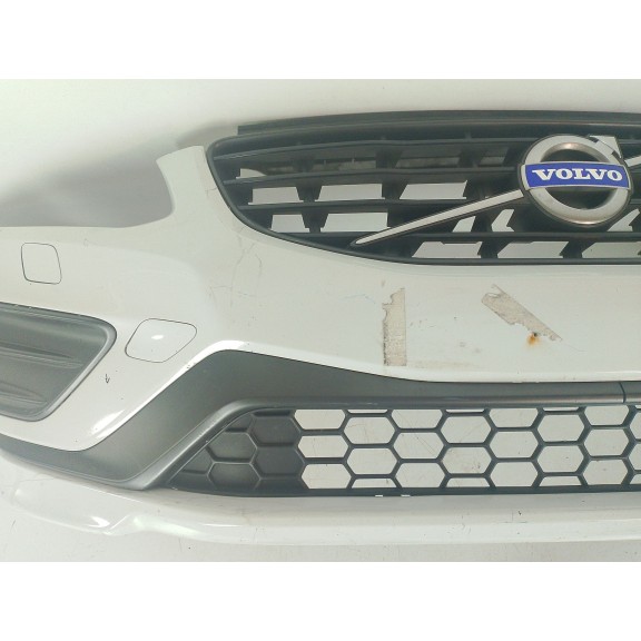 Recambio de paragolpes delantero para volvo xc60 ii (246) t8 hybrid awd referencia OEM IAM 31323760  