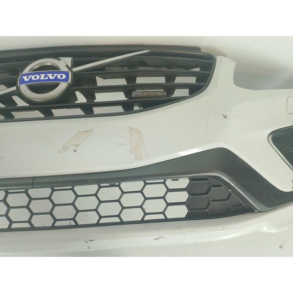 Recambio de paragolpes delantero para volvo xc60 ii (246) t8 hybrid awd referencia OEM IAM 31323760  