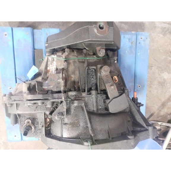 Recambio de caja casco para nissan interstar furgoneta (x70) dci 120 referencia OEM IAM pf6005  